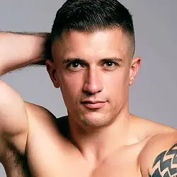 Spencer Cole aka Riley Walker